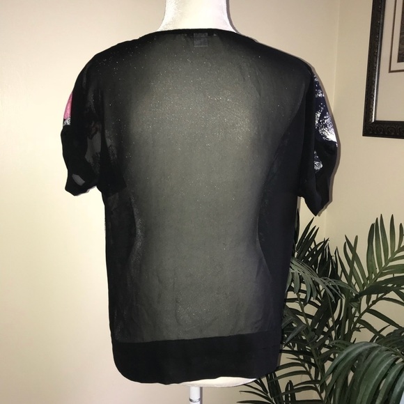 2/$20 Bar lll Short Cap Sleeve Poly Flowy Women Top S Black White - Picture 5 of 5